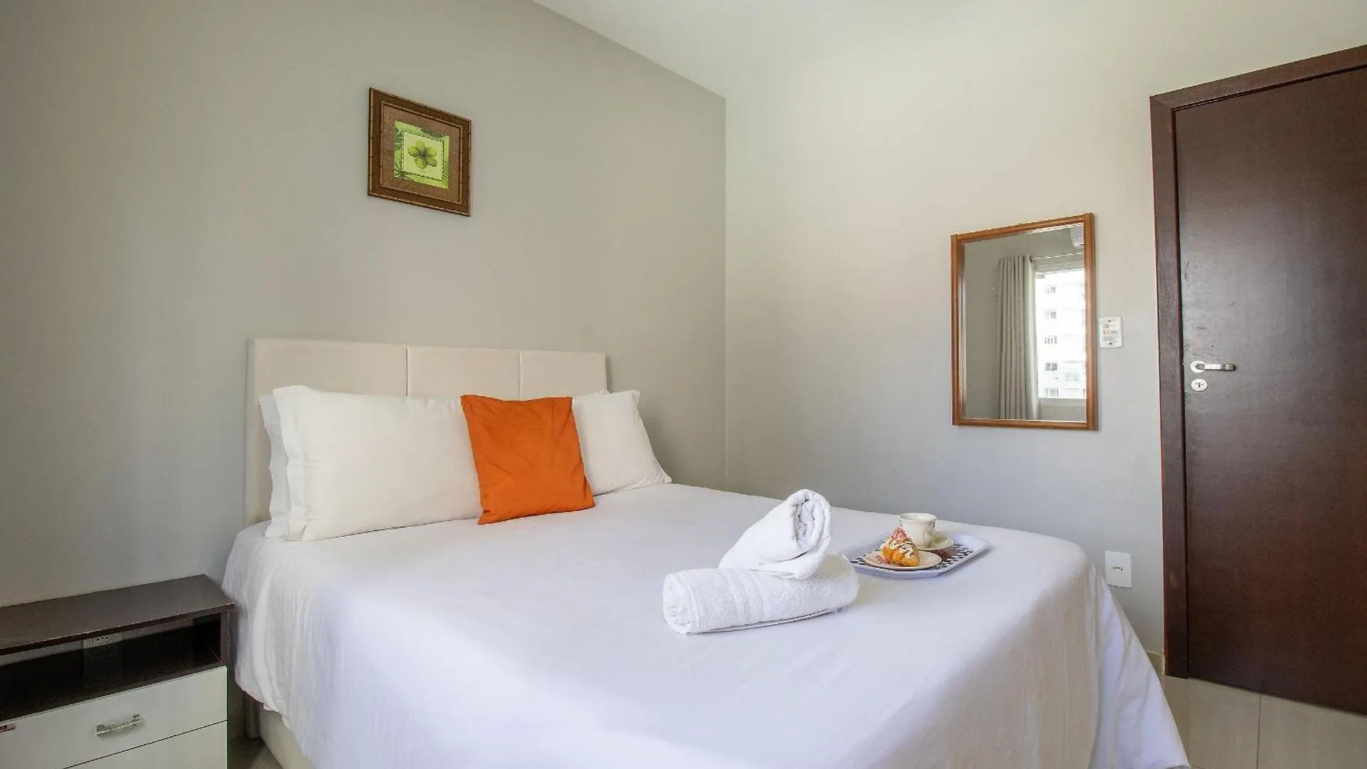 Apartmán Cdl52 - 2 Dorm, Climatizado, Esq. Av. Brasil Balneário Camboriú